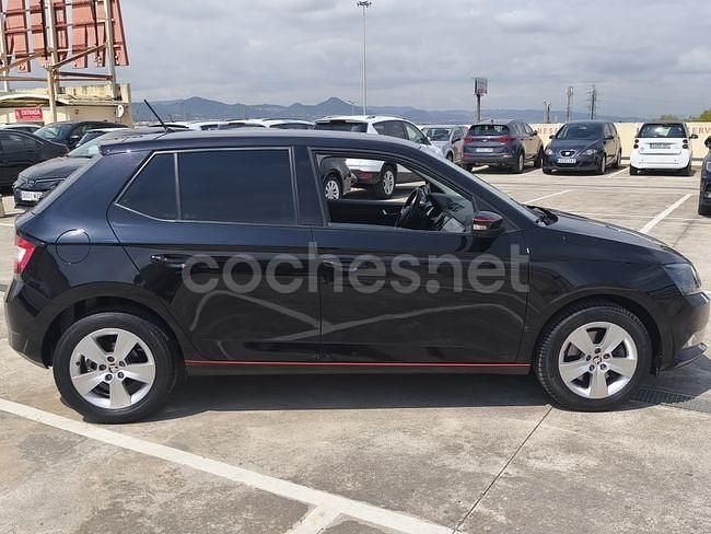 Usado Skoda Fabia Ambition 110 CV (80 kW) 2017 Negro Berlina