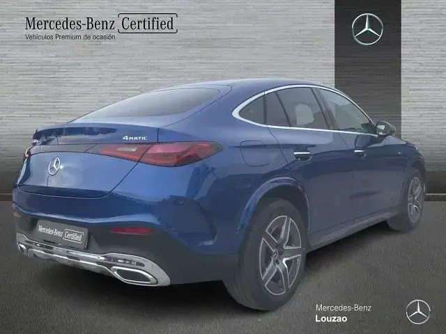 Usado Mercedes GLC300e 333 CV (244 kW) 2025 Azul espectral SUV