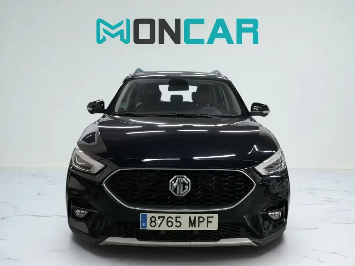 Usado MG ZS Luxury 106 CV (77 kW) 2024 Negro SUV