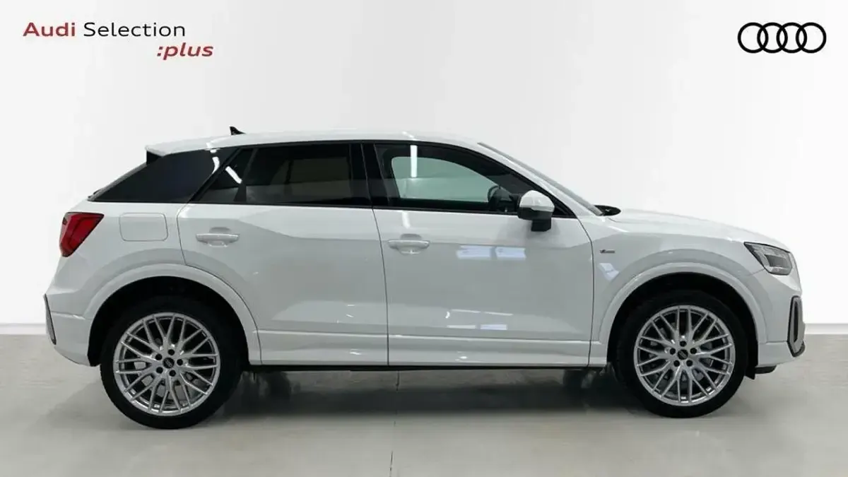 Usado Audi Q2 S-Line 150 CV (110 kW) 2023 Blanco SUV