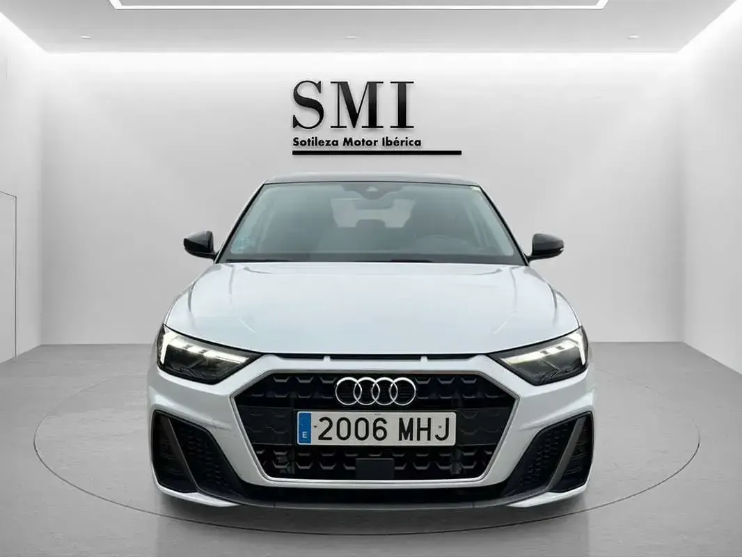 Usado Audi A1 Sportback 110 CV (80 kW) 2023 Blanco Utilitario