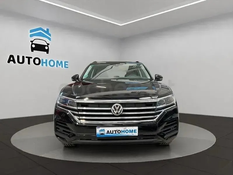 Usado VW Touareg Pure 231 CV (169 kW) 2020 Negro SUV