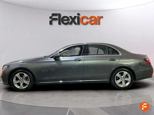 Usado Mercedes E220 194 CV (142 kW) 2016 Gris Berlina