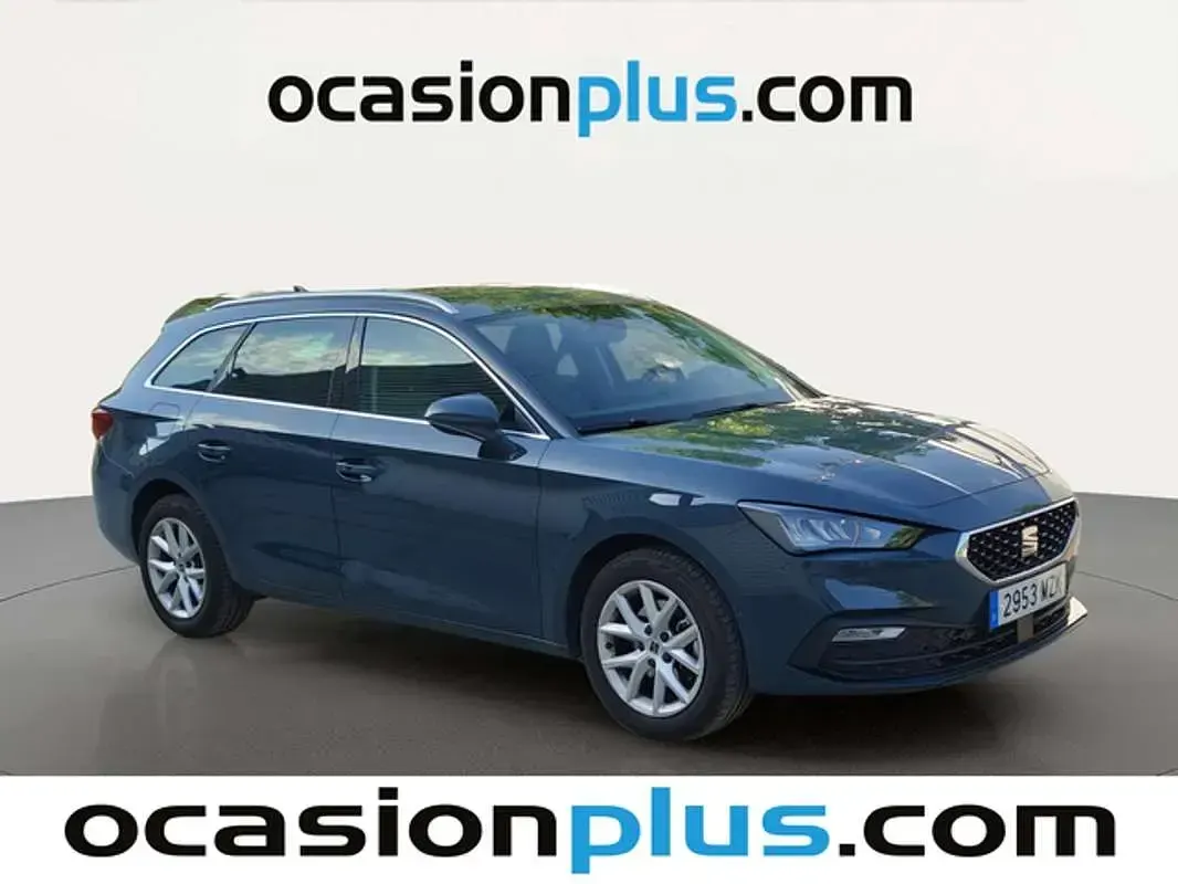 Usado Seat Leon ST Style 116 CV (85 kW) 2025 Azul Familiar