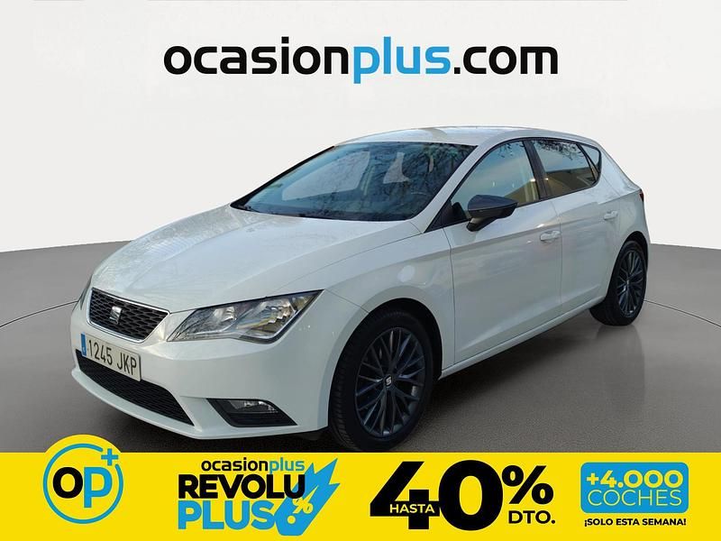 Usado Seat Leon Style 150 CV (110 kW) 2015 Blanco Utilitario