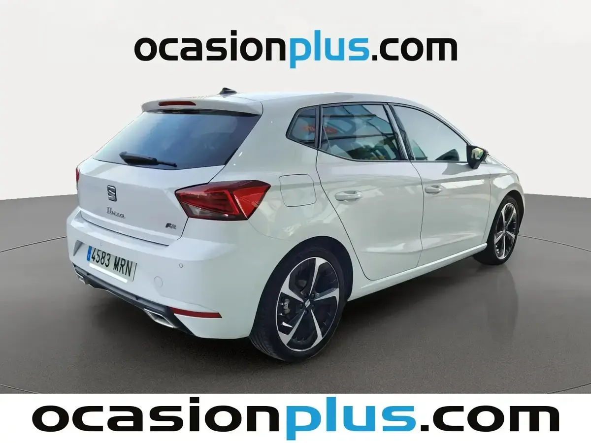 Usado Seat Ibiza FR 150 CV (110 kW) 2024 Blanco Berlina