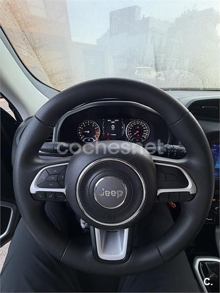 Usado Jeep Renegade Sport 110 CV (80 kW) 2018 Negro SUV