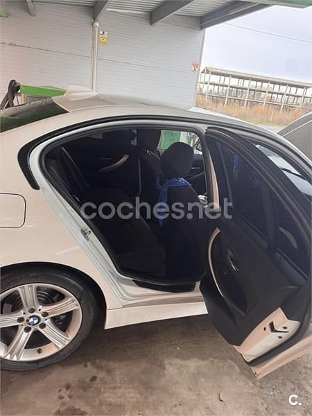 Blanco Usado 2015 BMW 320 Sport Line Berlina | 16.000 € (Caro) - Imagen 1/4
