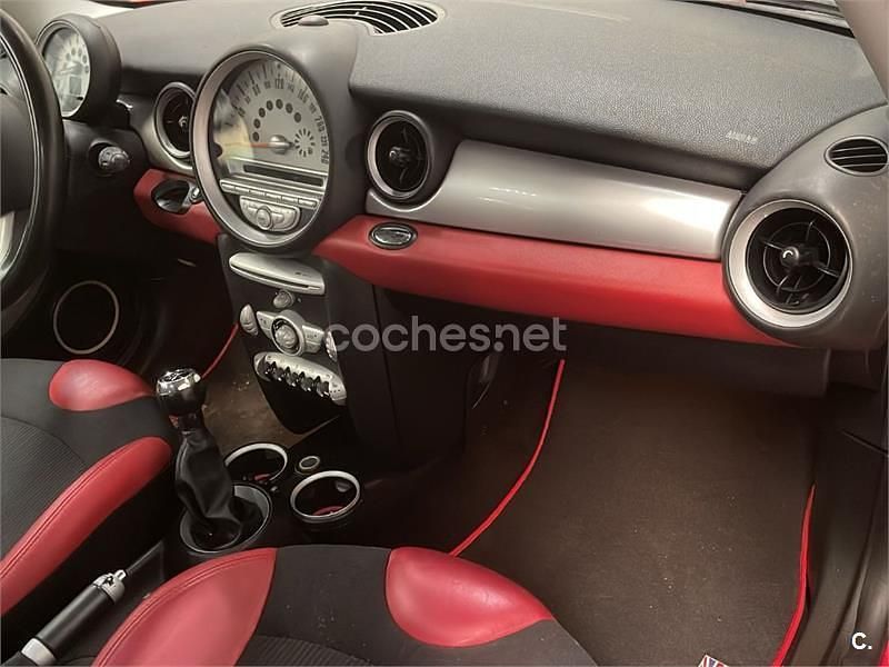 Usado Mini Cooper S 170 CV (125 kW) 2007 Rojo Utilitario