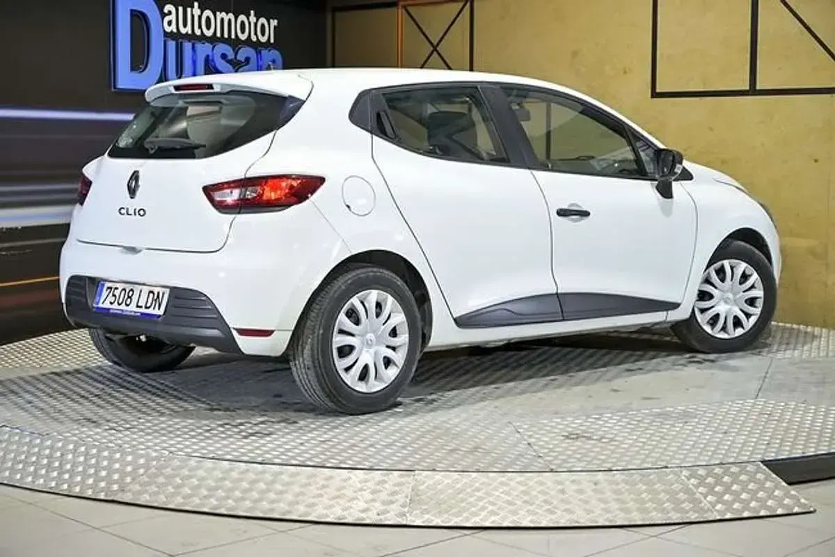 Usado Renault Clio Business 75 CV (55 kW) 2019 Blanco Utilitario