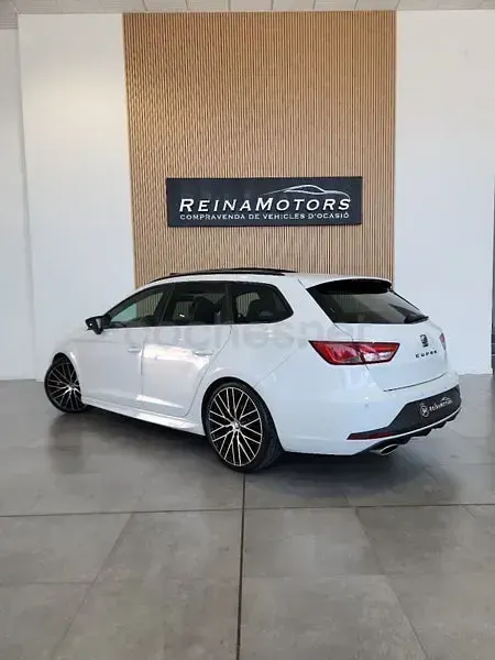 Usado Seat Leon CUPRA 280 CV (205 kW) 2015 Blanco Familiar