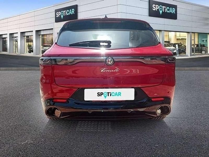 Usado Alfa Romeo Tonale Veloce 131 CV (96 kW) 2024 Rojo SUV