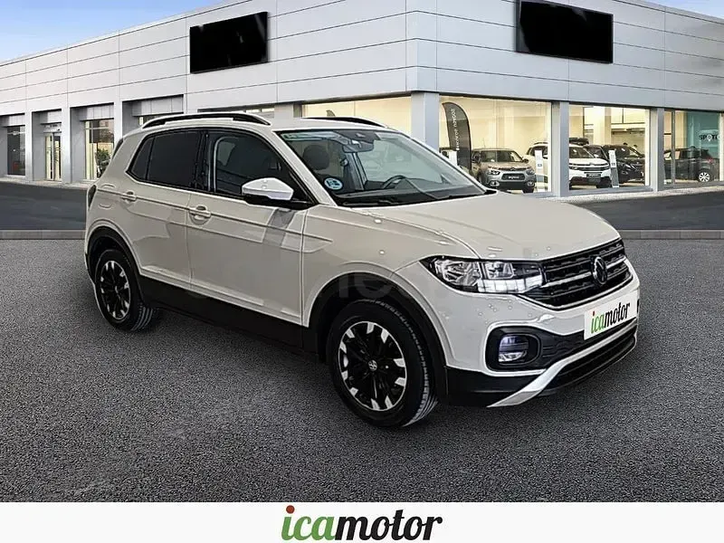 Usado VW T-Cross Advance 110 CV (80 kW) 2022 Beige SUV