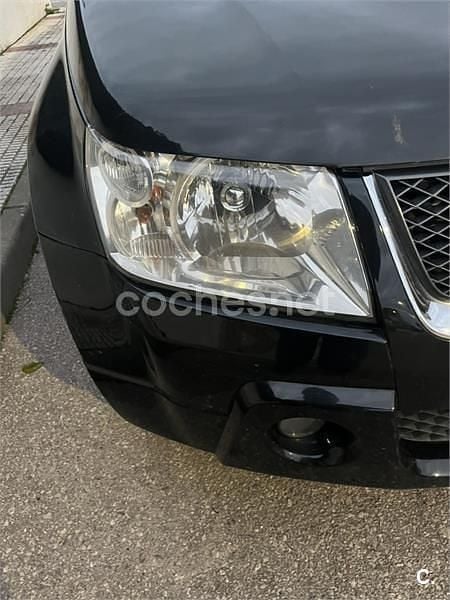 Usado Suzuki Grand Vitara 129 CV (94 kW) 2006 Negro SUV
