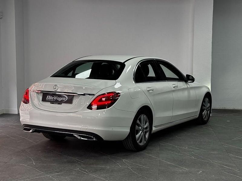 Usado Mercedes C220 194 HP (142 kW) 2020 Branco Sedan