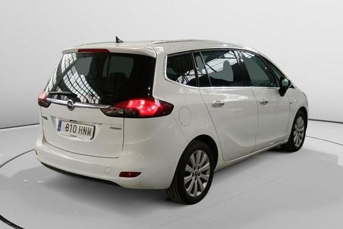 Usado Opel Zafira Excellence 140 CV (102 kW) 2013 Monovolumen