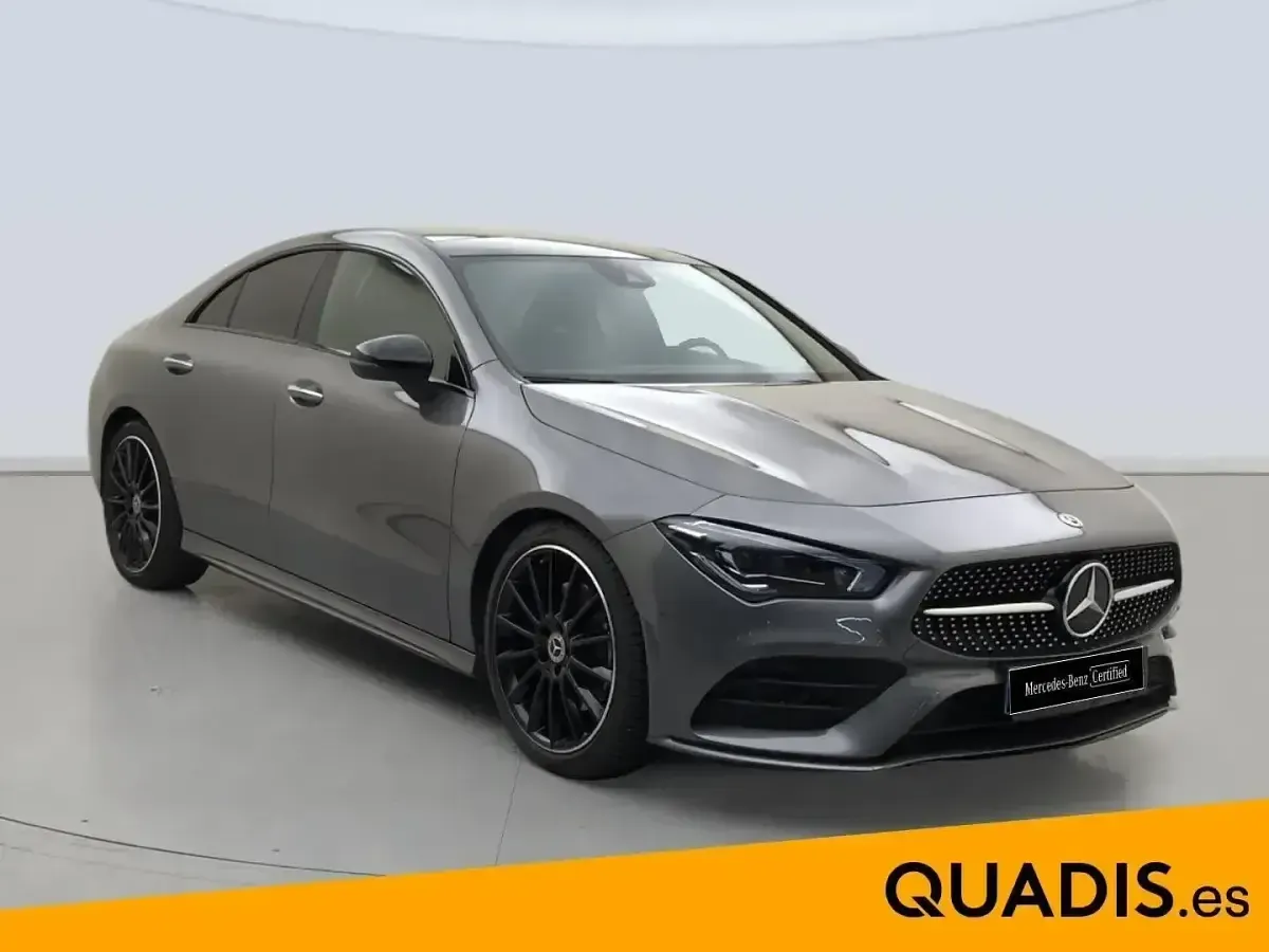 Usado Mercedes CLA200 150 CV (110 kW) 2023 Gris montaña Coupe