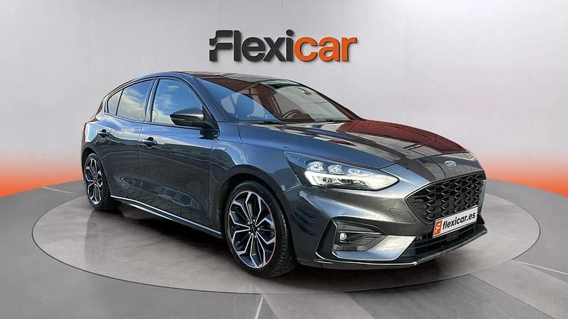 Usado Ford Focus ST-Line 125 CV (91 kW) 2019 Gris Berlina