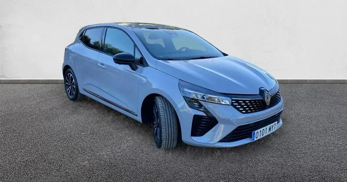 Usado Renault Clio Techno 100 CV (73 kW) 2025 Utilitario
