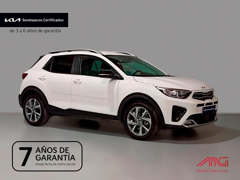 Usado Kia Stonic GT-Line 100 CV (73 kW) 2025 Otro SUV