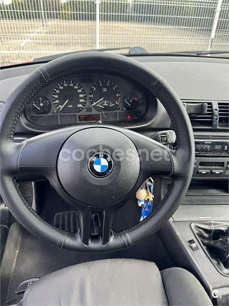 Usado BMW 316 M Sport 115 CV (84 kW) 2004 Rojo Berlina