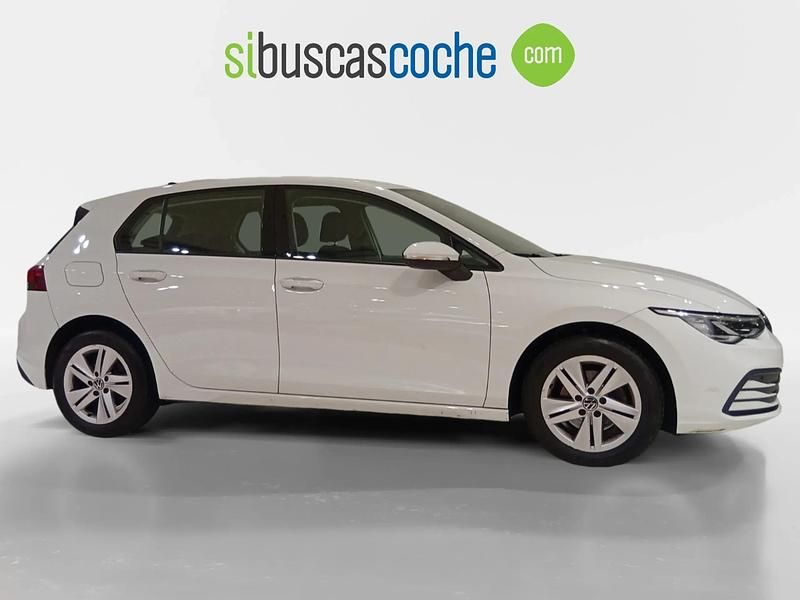 Usado VW Golf VII 115 CV (84 kW) 2021 Blanco