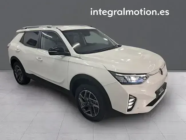 Nuevo SsangYong Korando Limited 139 kW (190 CV) 2025 Blanco SUV