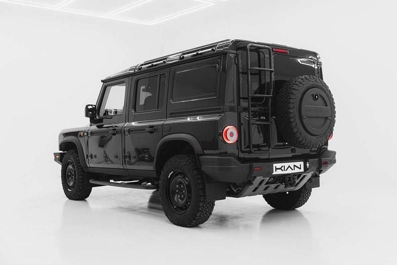 Usado Ineos Grenadier 286 CV (210 kW) 2023 Gris Familiar