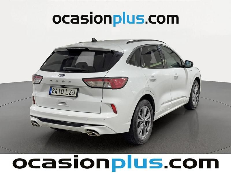 Usado Ford Kuga ST-Line 150 CV (110 kW) 2022 Blanco SUV