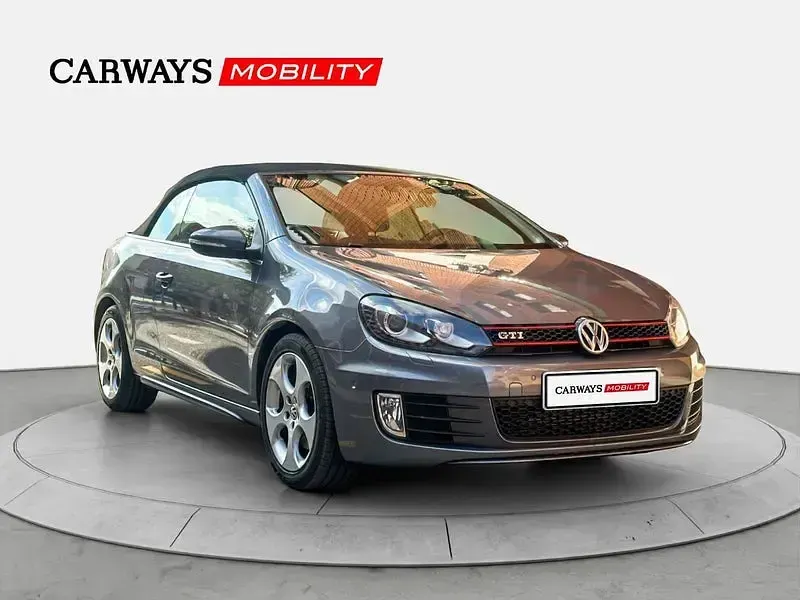 Usado VW Golf Cabriolet GTI 210 CV (154 kW) 2012 Gris / plata Descapotable