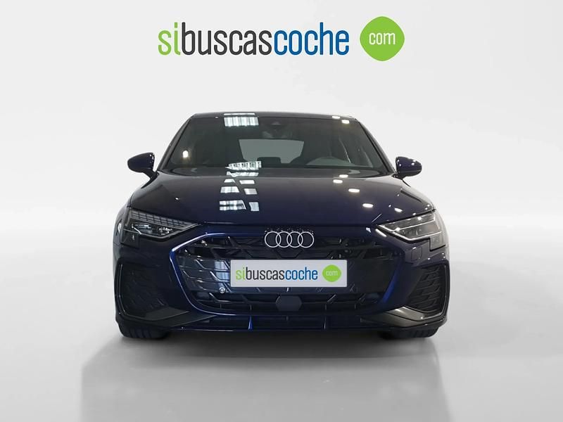 Usado Audi A3 S-Line 116 CV (85 kW) 2024 Azul