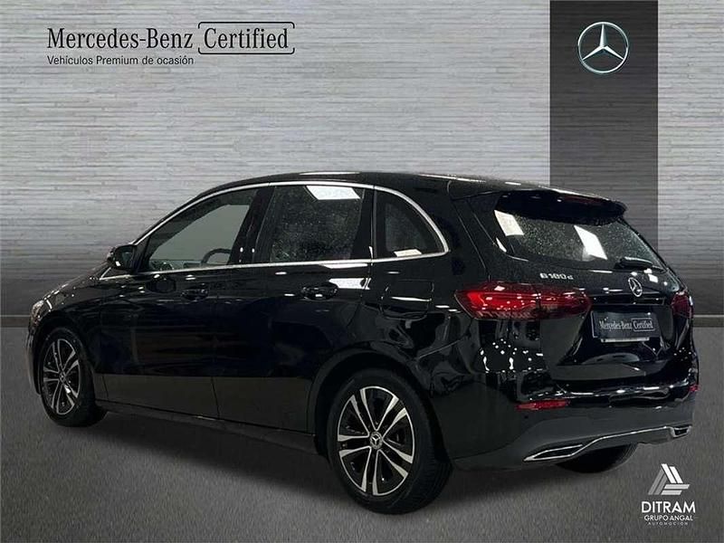 Usado Mercedes B180 116 CV (85 kW) 2024 Monovolumen