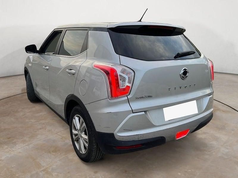 Usado SsangYong Tivoli 163 CV (119 kW) 2019 Gris / plata SUV