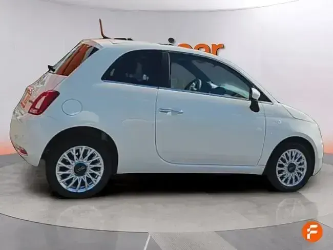 Usado Fiat 500 70 CV (51 kW) 2023 Blanco Utilitario
