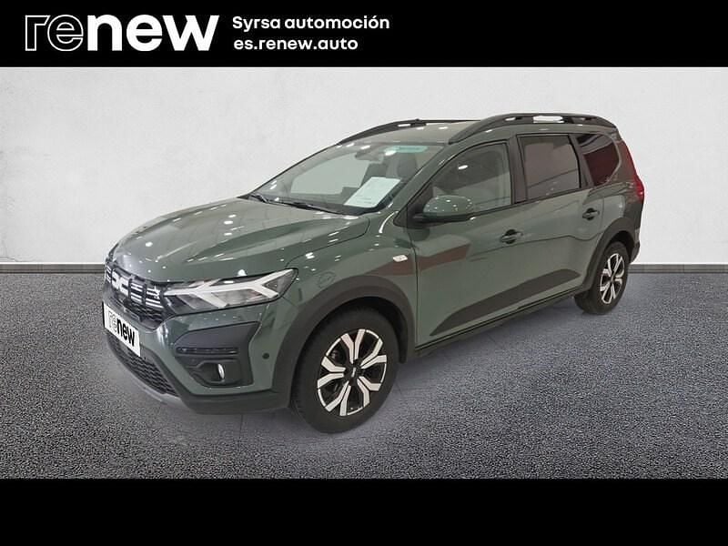 Usado Dacia Jogger Expression 110 CV (80 kW) 2024 Verde Monovolumen