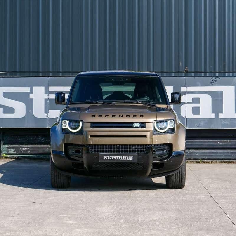 Usado Land Rover Defender HSE Dynamic 404 CV (297 kW) 2023 Marrón SUV