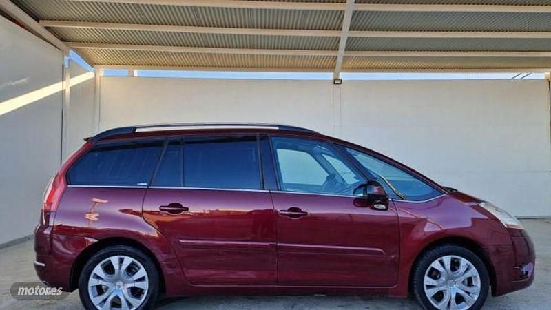 Rojo Usado 2007 Citroën C4 Picasso Monovolumen | 3999 € (Precio justo) - Imagen 1/4
