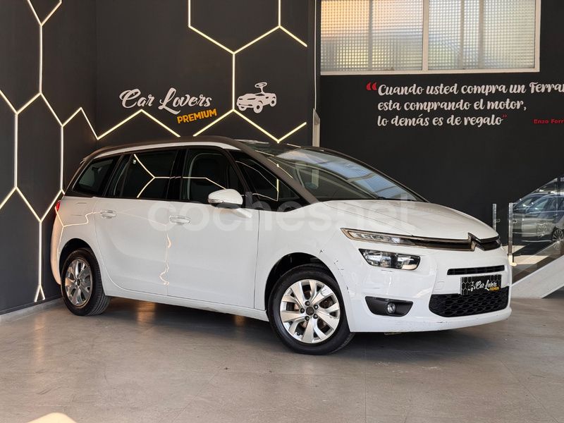 Usado Citroën Grand C4 Picasso Live 130 CV (95 kW) 2016 Blanco Monovolumen