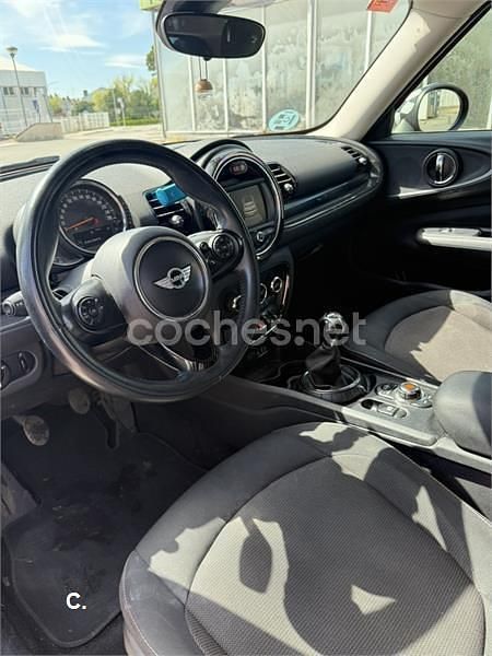 Usado Mini Cooper D Clubman 150 CV (110 kW) 2017 Rojo Familiar