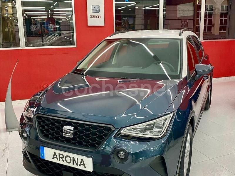 Gris / plata Nuevo 2025 Seat Arona FR SUV | 20.975 € (Buen precio) - Imagen 1/4