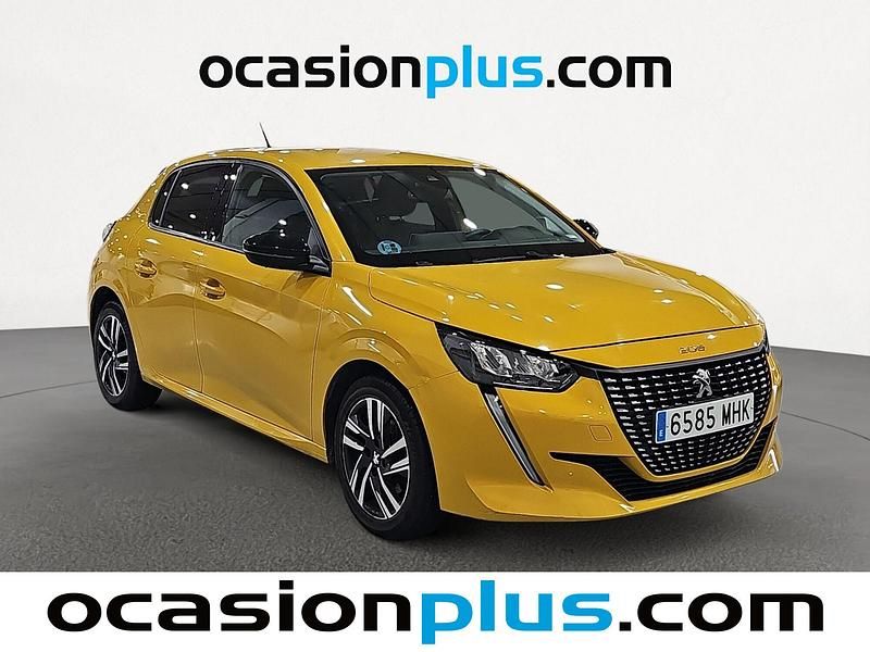Usado Peugeot 208 Allure 100 CV (73 kW) 2023 Amarillo Utilitario