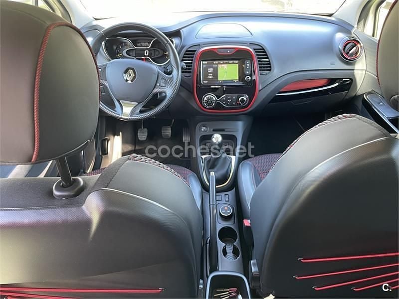 Usado Renault Captur 90 CV (66 kW) 2015 Beige SUV