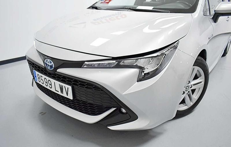 Usado Toyota Corolla Active 122 CV (89 kW) 2022 Gris Utilitario