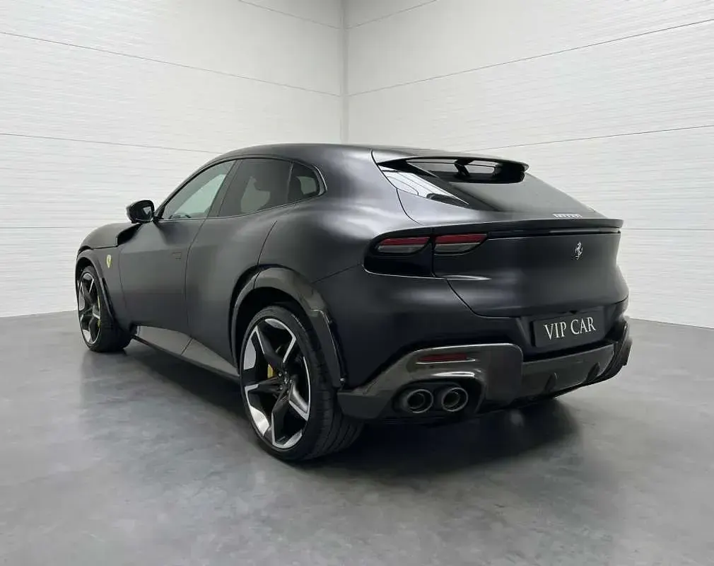 Usado Ferrari Purosangue 725 CV (533 kW) 2026 SUV