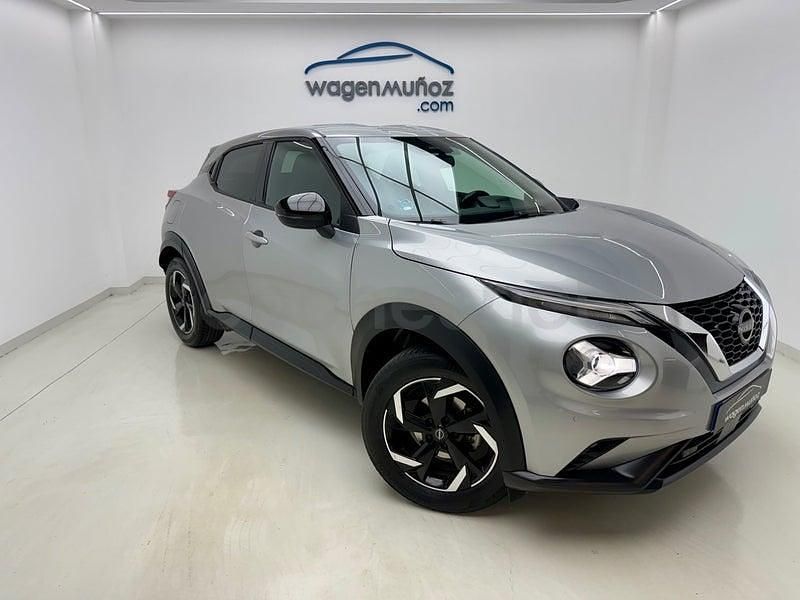 Usado Nissan Juke N-Connecta 114 CV (83 kW) 2023 Gris / plata SUV
