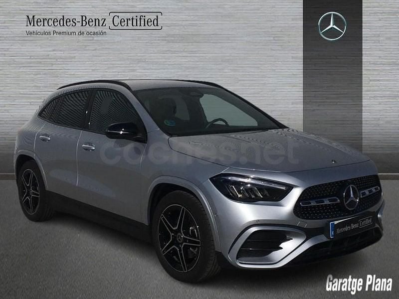 Usado Mercedes GLA200 163 HP (119 kW) 2025 Cinzento SUV