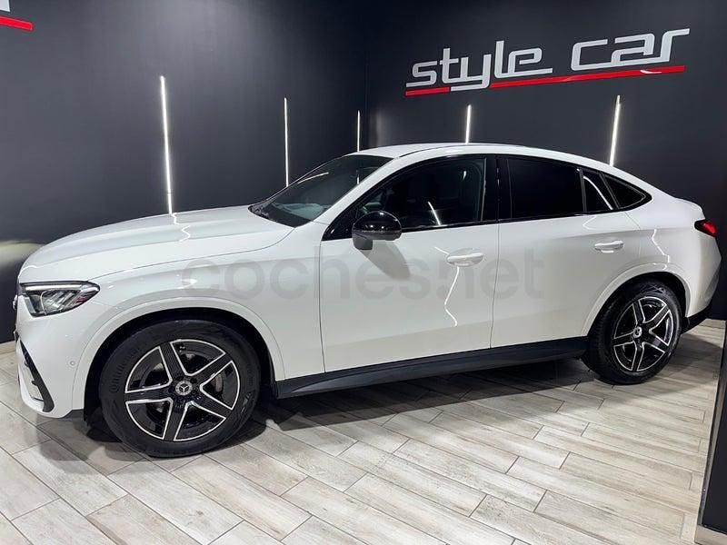 Usado Mercedes GLC220 194 CV (142 kW) 2023 Blanco Coupe