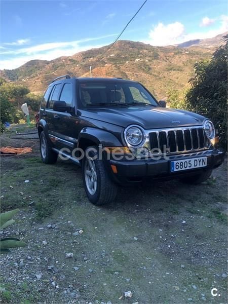 Marrón Usado 2006 Jeep Cherokee Limited SUV | 9000 € (Precio justo) - Imagen 1/4