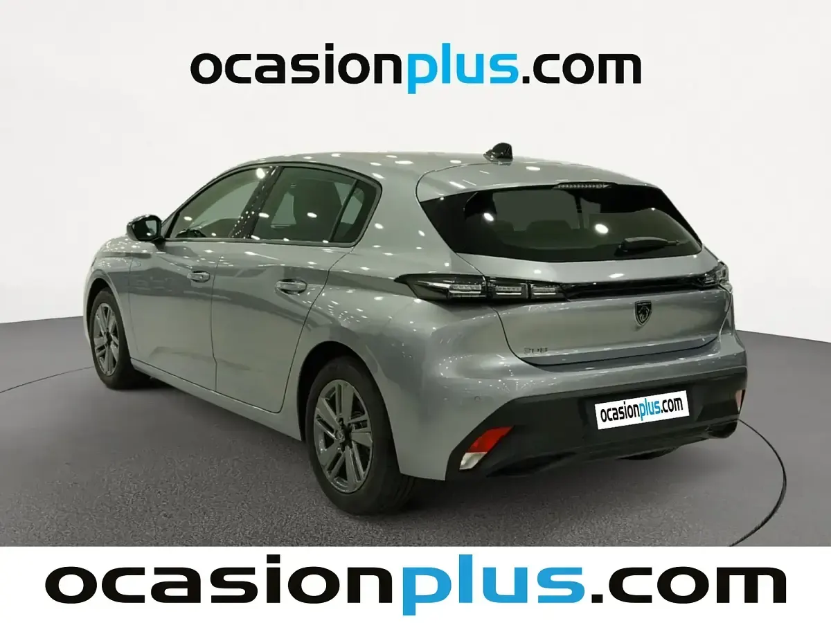 Usado Peugeot 308 Active 130 CV (95 kW) 2024 Gris Berlina