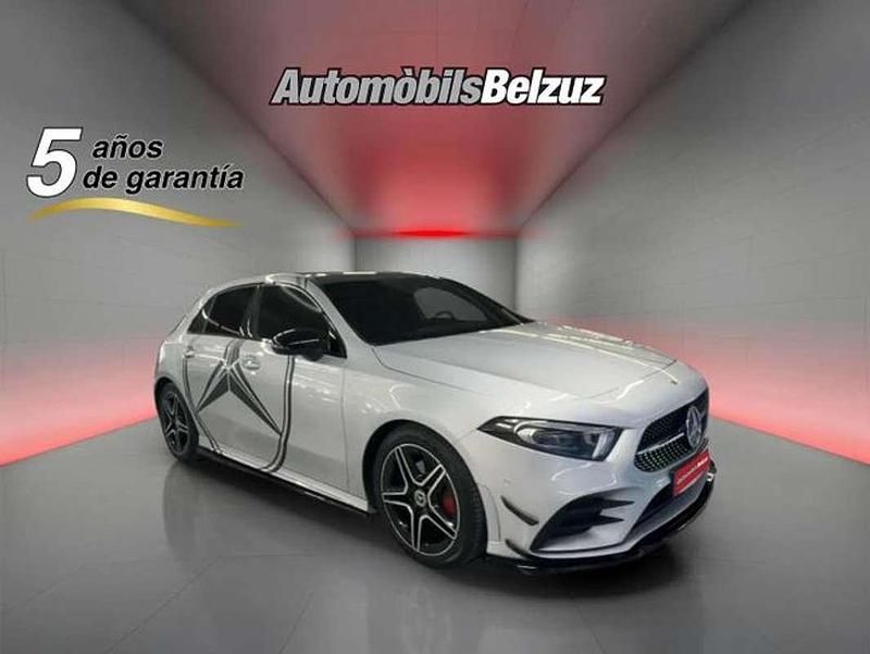 Usado Mercedes A200 150 CV (110 kW) 2023 Plateado Utilitario